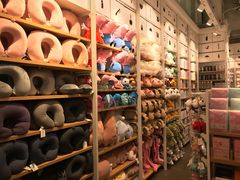 -名创优品(光耀东方购物中心店)