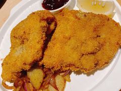 维也纳小牛排-LENBACH兰巴赫西餐啤酒坊(大连东港店)