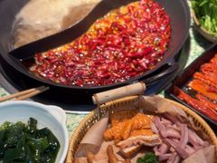 -鸿姐老火锅(静安店)