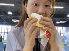 -麦当劳(龙阳路店)