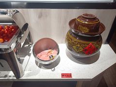 -三个四川人火锅(华联商厦店)