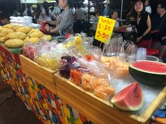 -芒果糯米饭摊子