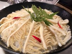 -尚尚仙·酸汤猪手·猪肚鸡火锅(华联万柳购物中心店)