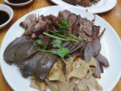 -乌文新澄海卤鹅店