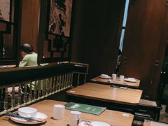 -新白鹿餐厅(银泰西湖文化广场店)