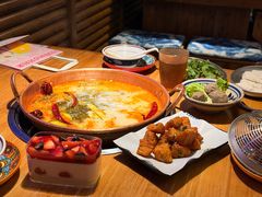 -洱火云南酸菜牛肉火锅(石景山当代商城店)