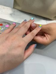 -手牵手美甲