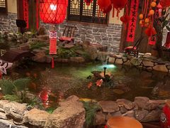 -鱼满舱·鲜活海鲜·正宗鲁菜