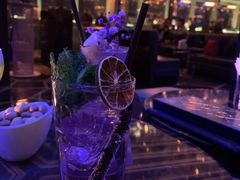-OZONE 顶楼酒吧(香港丽思卡尔顿酒店)