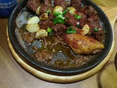 -老东镇啤酒屋海鲜加工·蒸汽海鲜·海鲜烧烤(台东店)