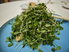 香椿苗拌核桃仁-潮皇食府(北京店)