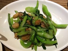 -新大咀港式茶餐厅(宝山万达店)