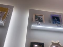 -HIMO海马体照相馆(上海华润CP静安店)