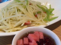 -渝信川菜 · 川味家常菜(财富购物中心店)