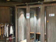 -暴风岛沉浸式体验馆(百联世纪店)