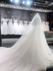 -艾米丽婚纱礼服