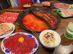 -萍姐火锅·公路夜市(武汉首店)