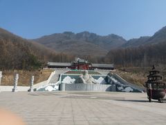 -九鼎铁刹山风景区