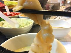 -鲜入围煮花胶鸡海鲜火锅