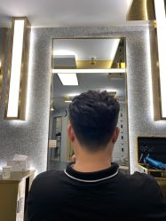 -即型男士理发工作室