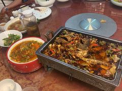 -万重锦·人文川菜馆(骡马市店)