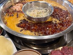 -邓莽子老火锅(中兴路总店)