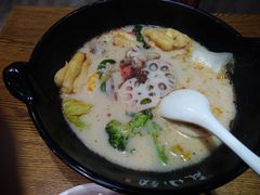 -麻小劲菌汤麻辣烫(体育西路店)