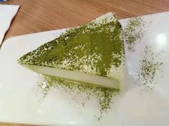 -必胜客(欢乐颂店)