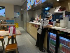 -小杨生煎(浦江欢乐颂店)
