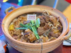 精品牛腩牛杂煲-沙胆彪炭炉牛杂煲(成都玉林店)