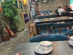 -超越炭火牛蛙火锅鸡(河东店)