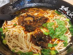 -黑白电视长沙小吃(美林M·LIVE天地东座店)