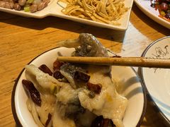 -小三峡食府(西五路店)