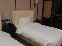 -泸州唯逸酒店(大山坪警察学院店)