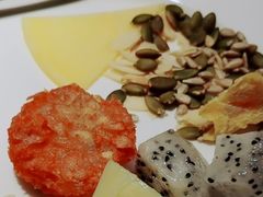 -上海滴水湖皇冠假日酒店