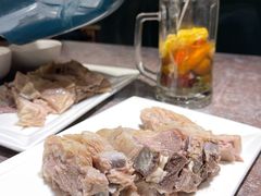 手抓羊肉-贯贯吉·清真餐厅(浙江中路店)