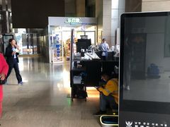 -瑞幸咖啡(南宾国际金融大厦店)