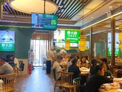 大堂-费大厨辣椒炒肉(新城吾悦广场店)