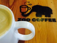 -Who乎coffee&bar