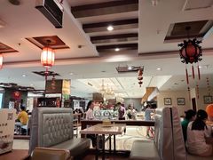 大堂-泉福居酱骨头自助广场(南大街商业步行街店)