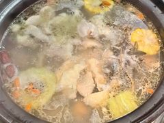 -野迹·石橄榄鸡·烧烤(新洲店)