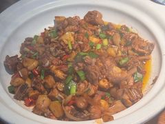 -老湘村·湖南土菜(天河维多利店)