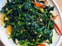 小炒野生菜苔-川旺角川粤融合菜•海景餐厅(星海广场店)