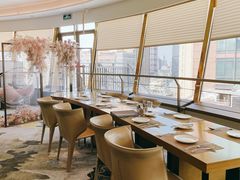 -杏荟旋转餐厅(广州爱群店)