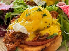 疯狂手撕牛肉班尼迪克蛋-The Rug Cafe(王府中环店)