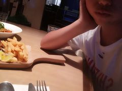 -必胜客(海宁工人路店)