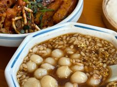 -包整·丝娃娃(一览甲秀楼风景店)