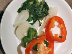 -锅飘飘·东北铁锅炖(雨花客厅店)