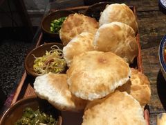 泡泡油饼-关中道陕味艺术餐厅(西岳庙店)