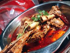 秘制羊棒骨中锅-沪小胖小龙虾(淮海中路旗舰店)